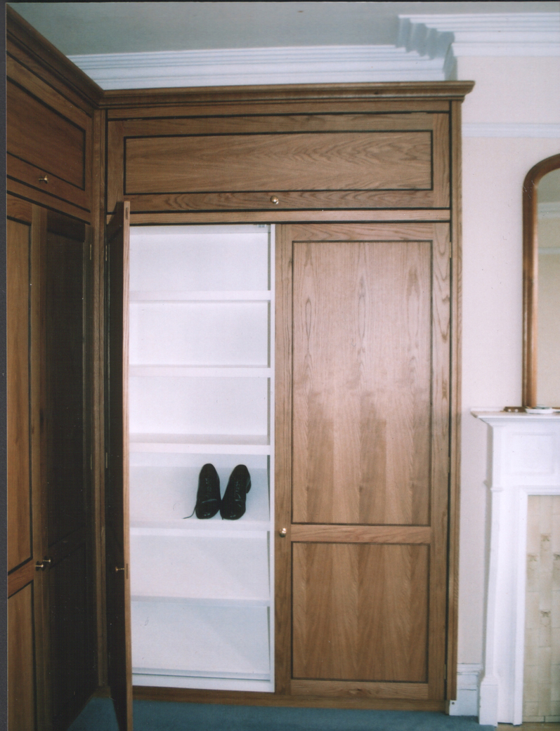Back to Oak Wardrobes